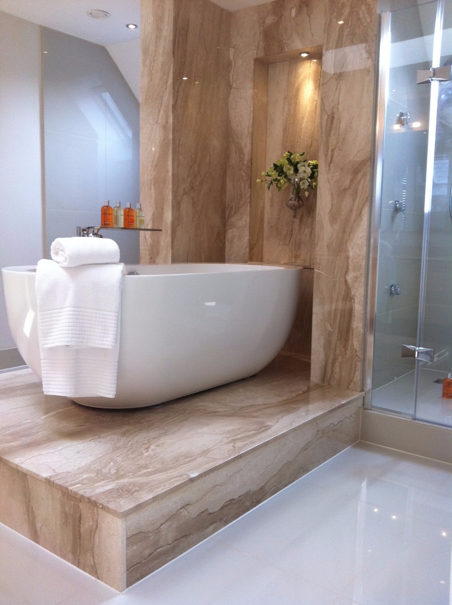 Builder: Image 1